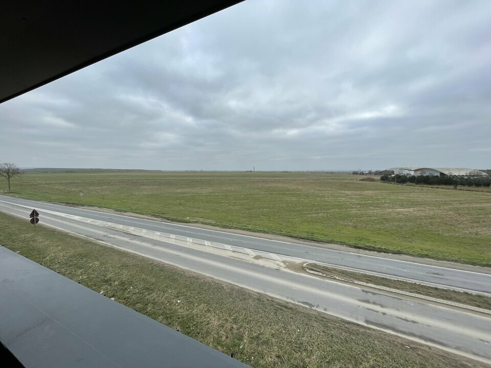 719534933_77_0005_2-32924-0.jpg
