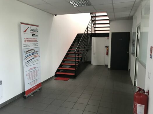 LOCAL D&rsquo;ACTIVITE à LOUER